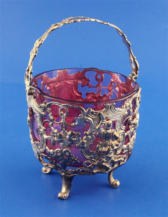 A Victorian pierced silver sugar basket, 10.5 oz.